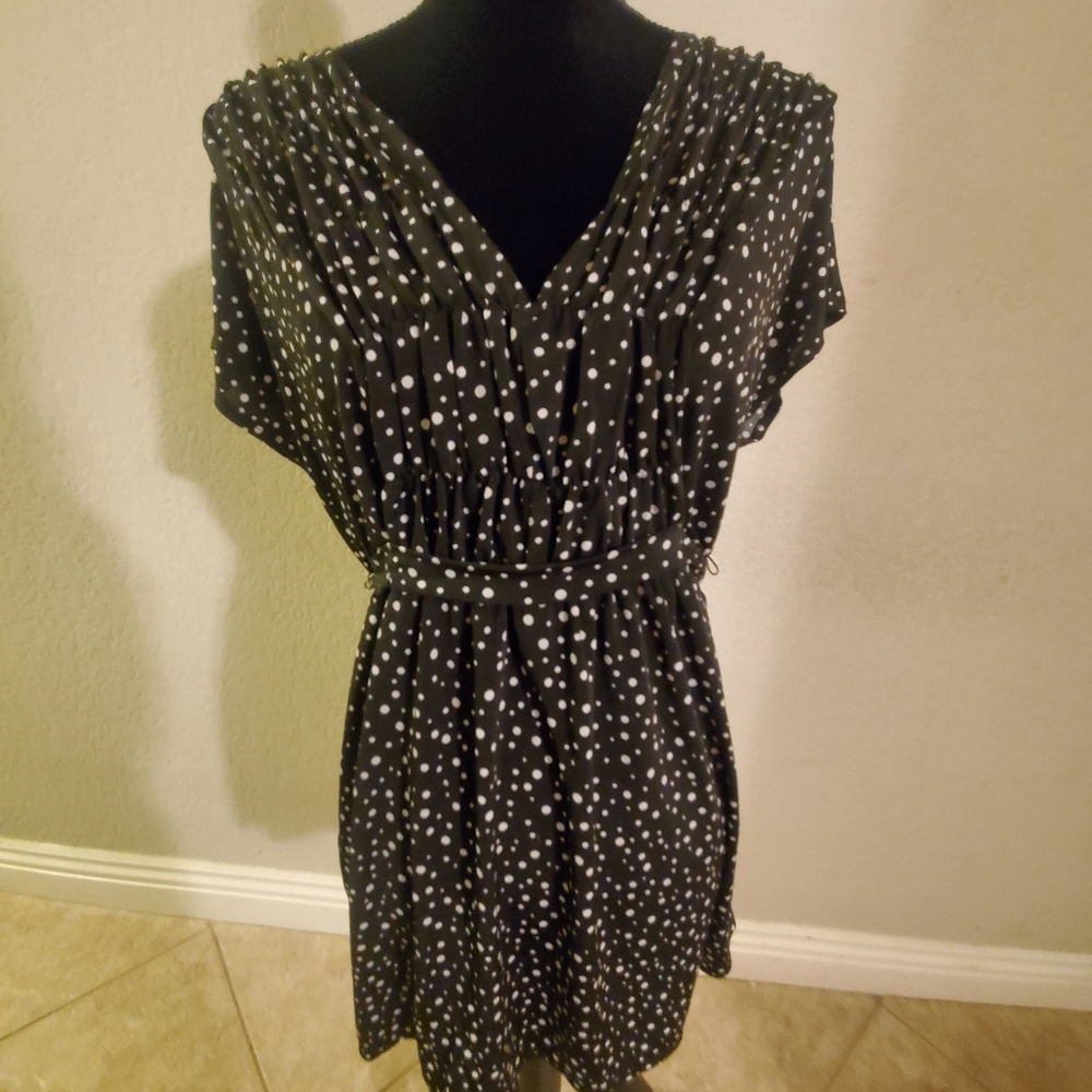 Flowy maternity blouse